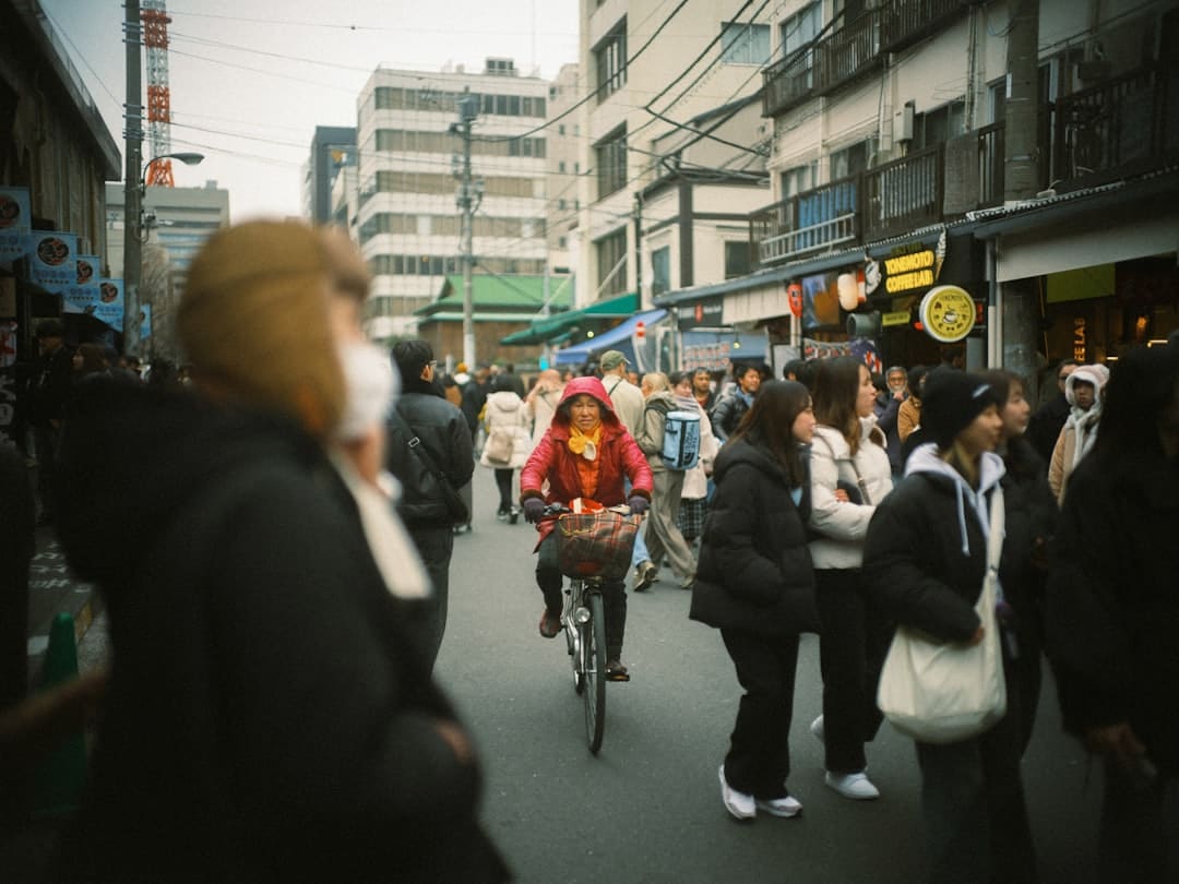 8月中国非制造业整体保持平稳运行